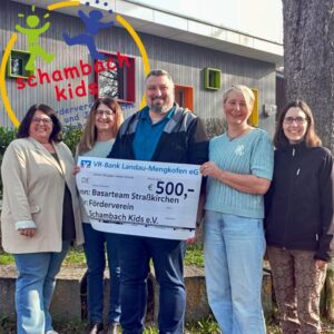 Spendenübergabe Basar Team 2026
